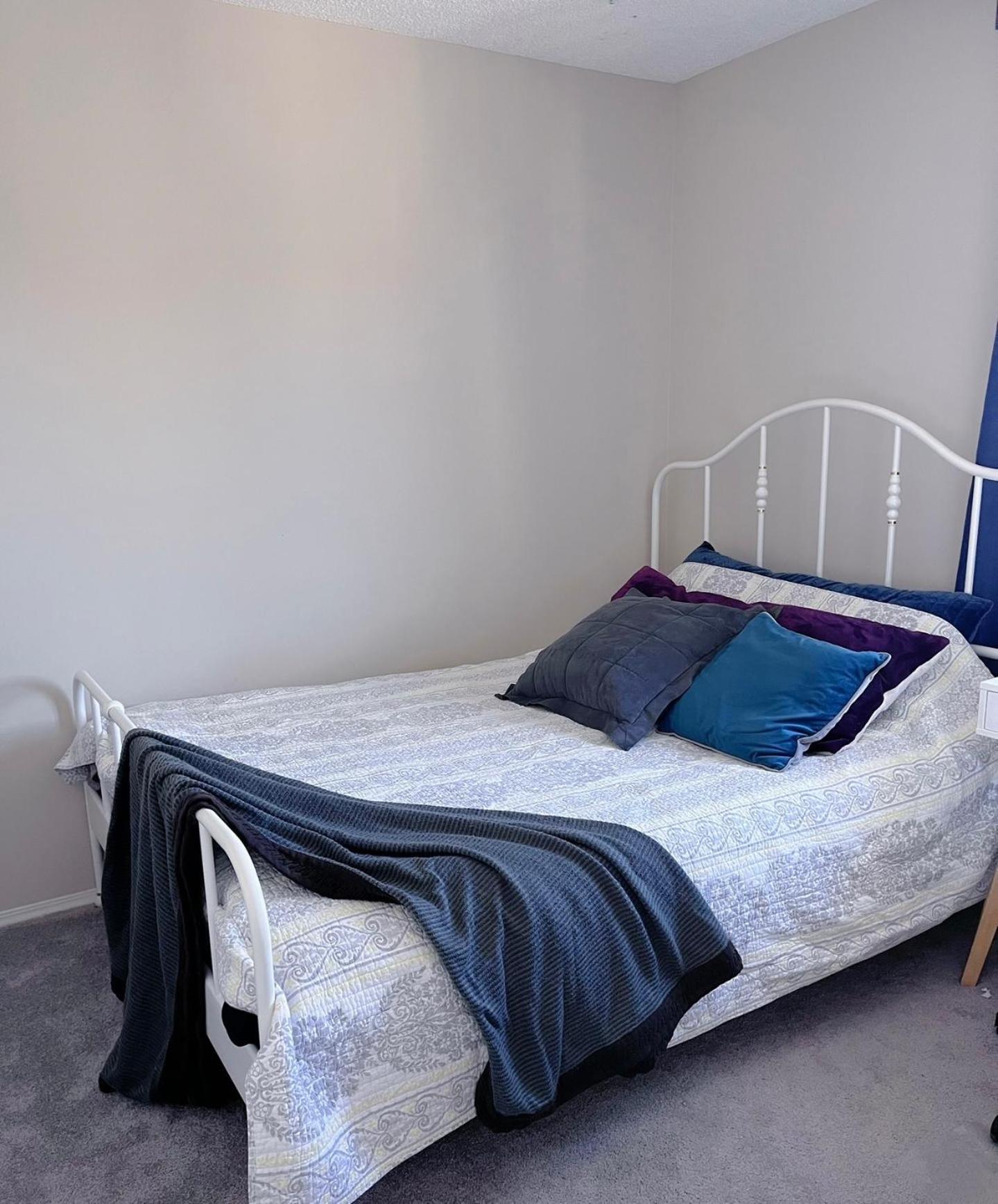 Best Garden House&3 Mins Bus Station Close C-Train&Free Parking YYC Eksteriør billede