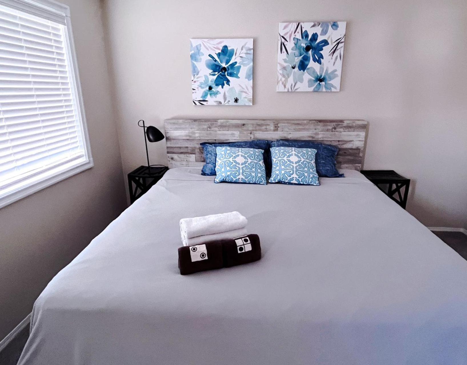 Best Garden House&3 Mins Bus Station Close C-Train&Free Parking YYC Eksteriør billede